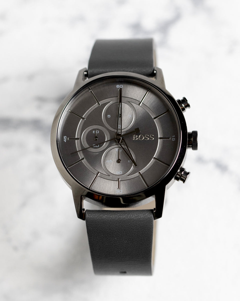 Produktfotografie Beispiel einer Hugo Boss Uhr auf dem Marmor Optik Backdrop